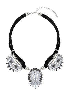 Navette statement collar